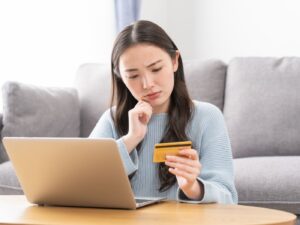 知恵袋で話題の任意整理 クレジットカード更新できた理由